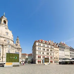 4* Apart Otel Neumarkt